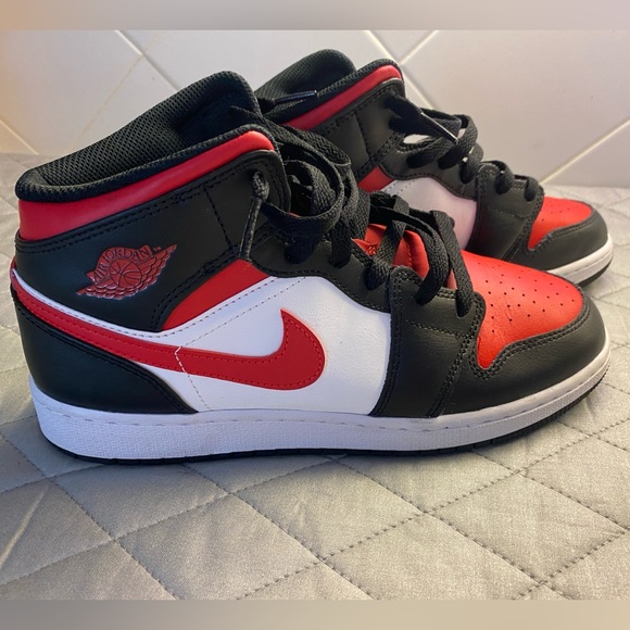 Nike Other - Nike air Jordan 1 Big Kids Black Fire Red sneakers - 7Y*